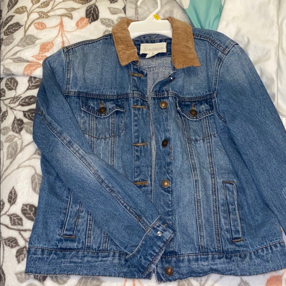 🔆3 FOR 25🔆 Sky and Sparrow jean jacket